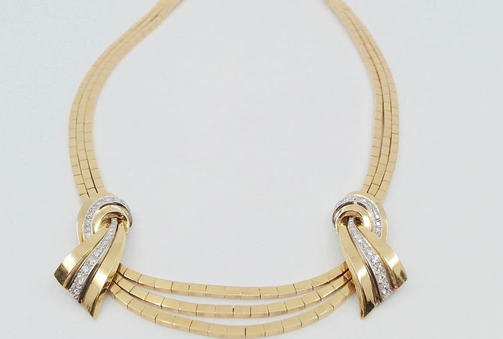 Collier Epoque 1950